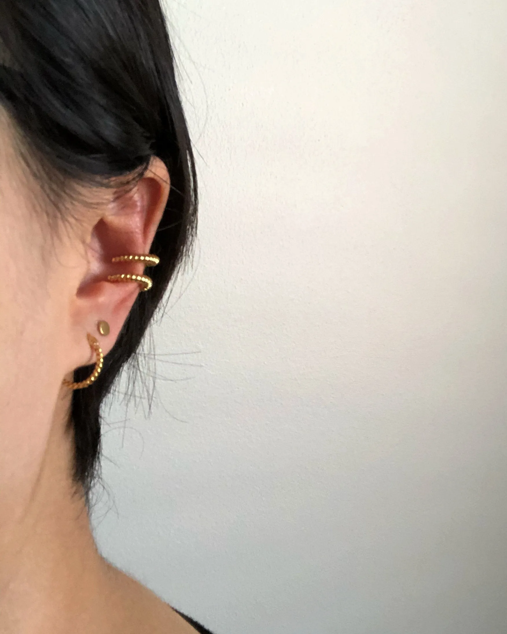 Mini ribbed cuffs, croissant ear cuffs, mini dome earrings, clip on earrings, no piercing, crescent wrap earrings, cartilage clip