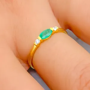 Minimalist Sleek 18K Gold   Diamond Ring