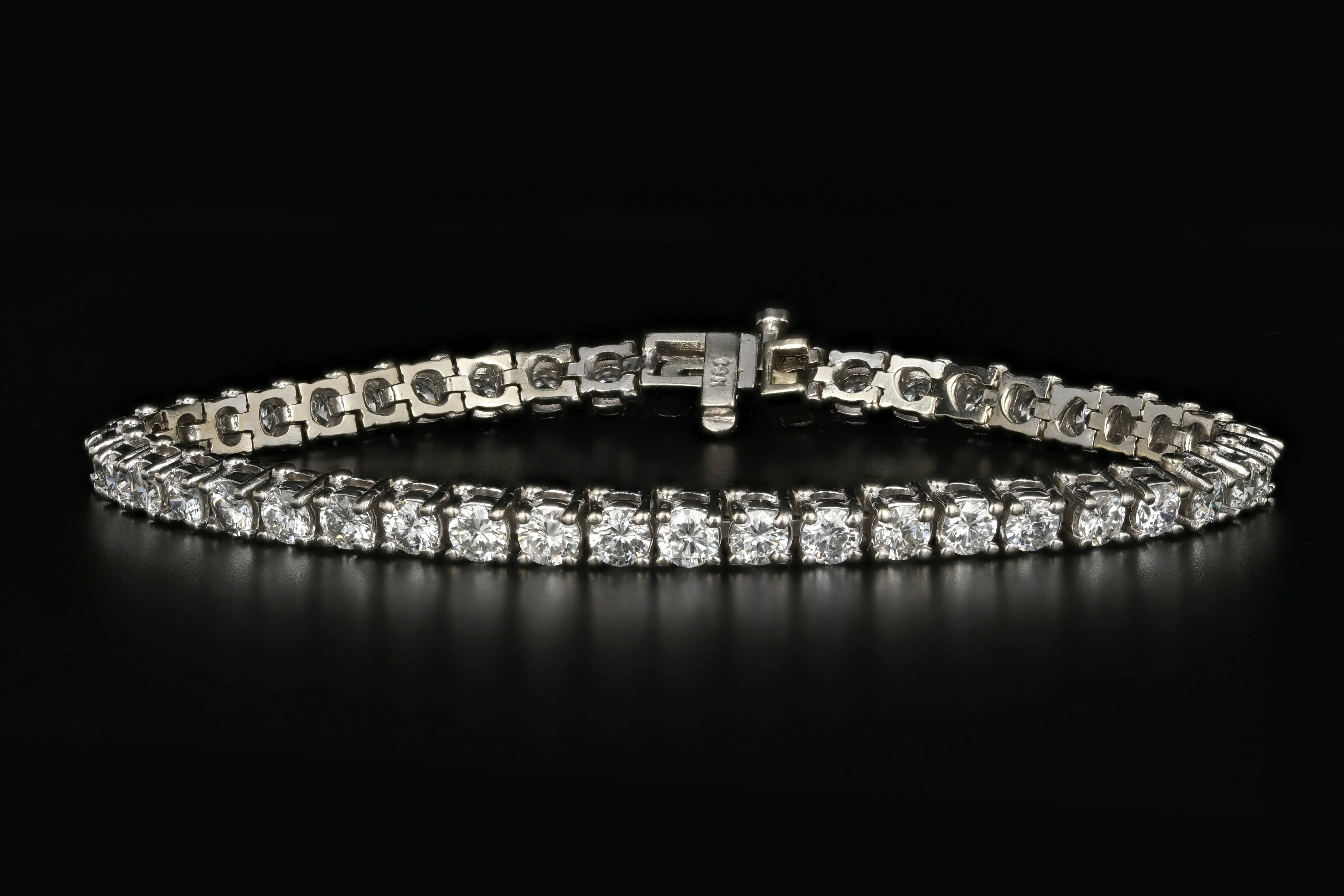 Modern 14K White Gold 7.5 Carat Diamond Weight Total Tennis Bracelet