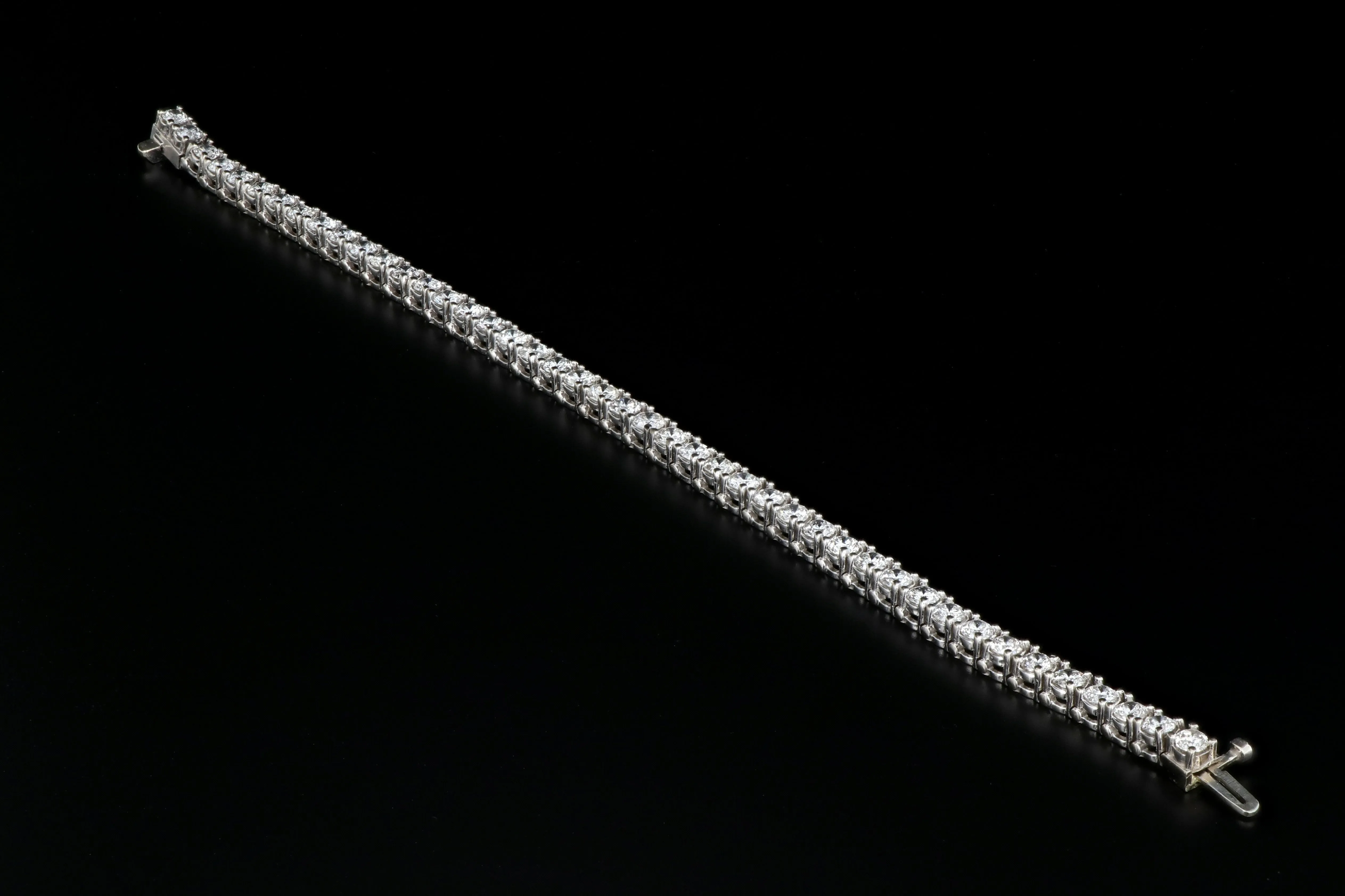 Modern 14K White Gold 7.5 Carat Diamond Weight Total Tennis Bracelet
