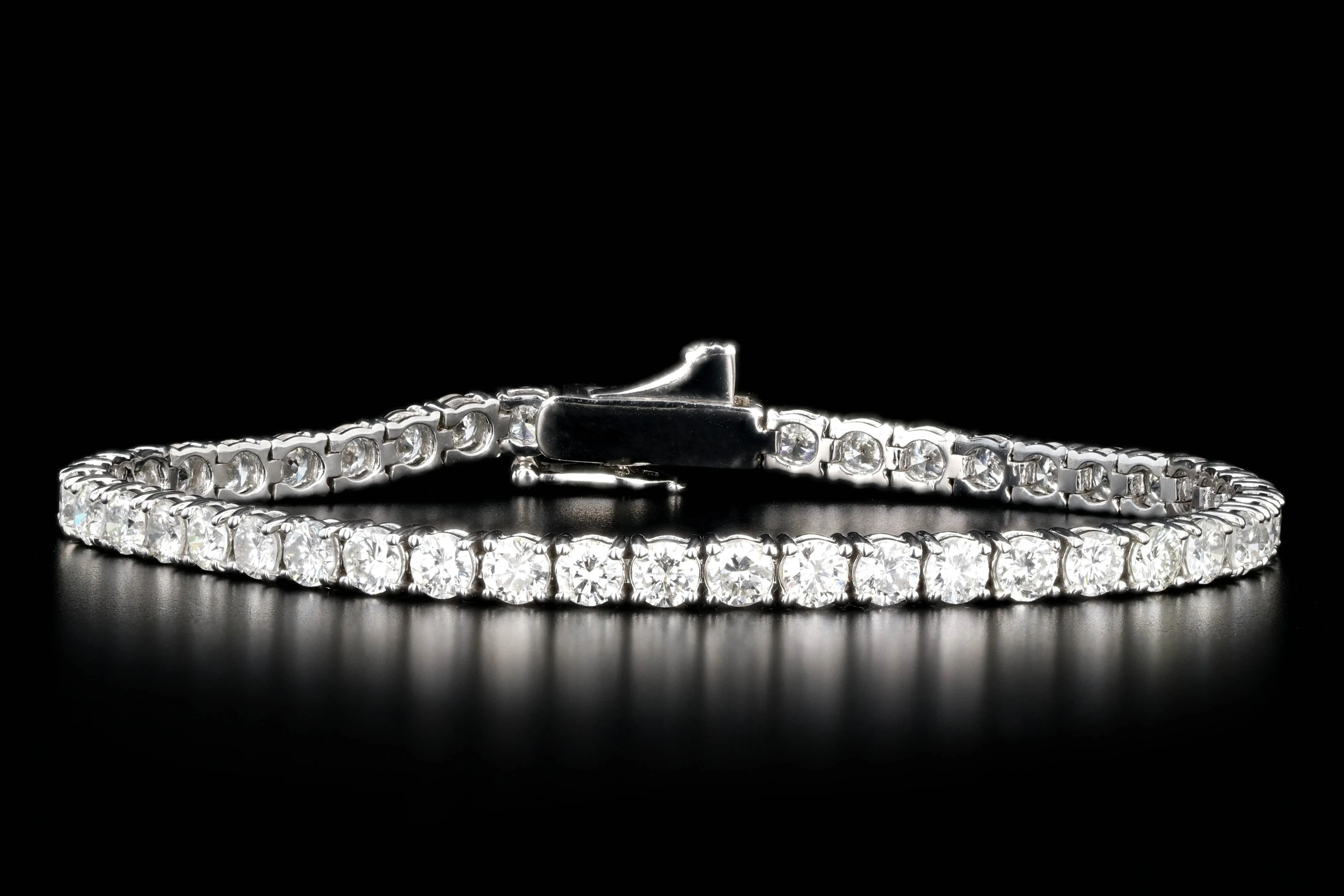 New 14K White Gold 7.68 Carat Diamond Tennis Bracelet