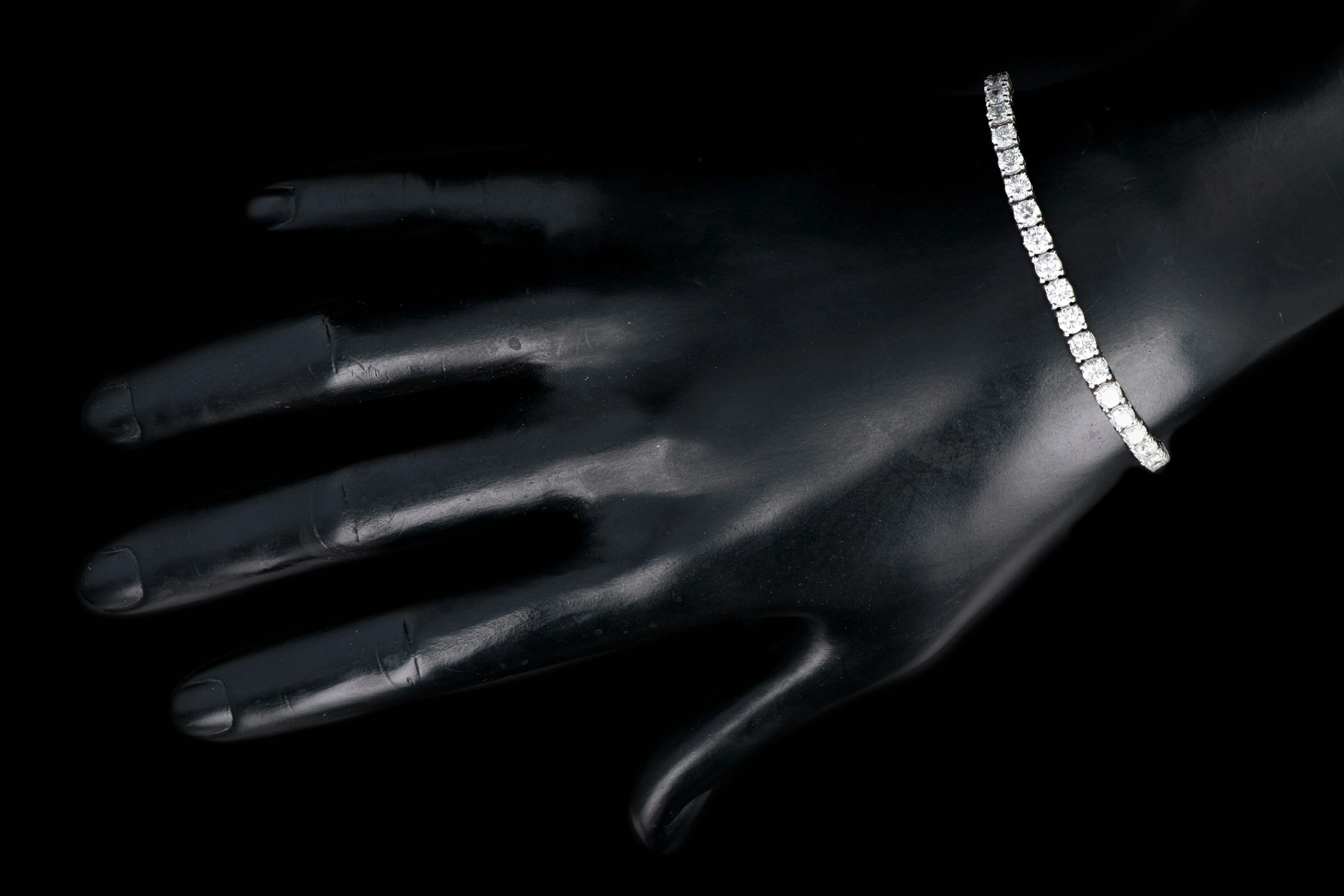 New 14K White Gold 7.68 Carat Diamond Tennis Bracelet