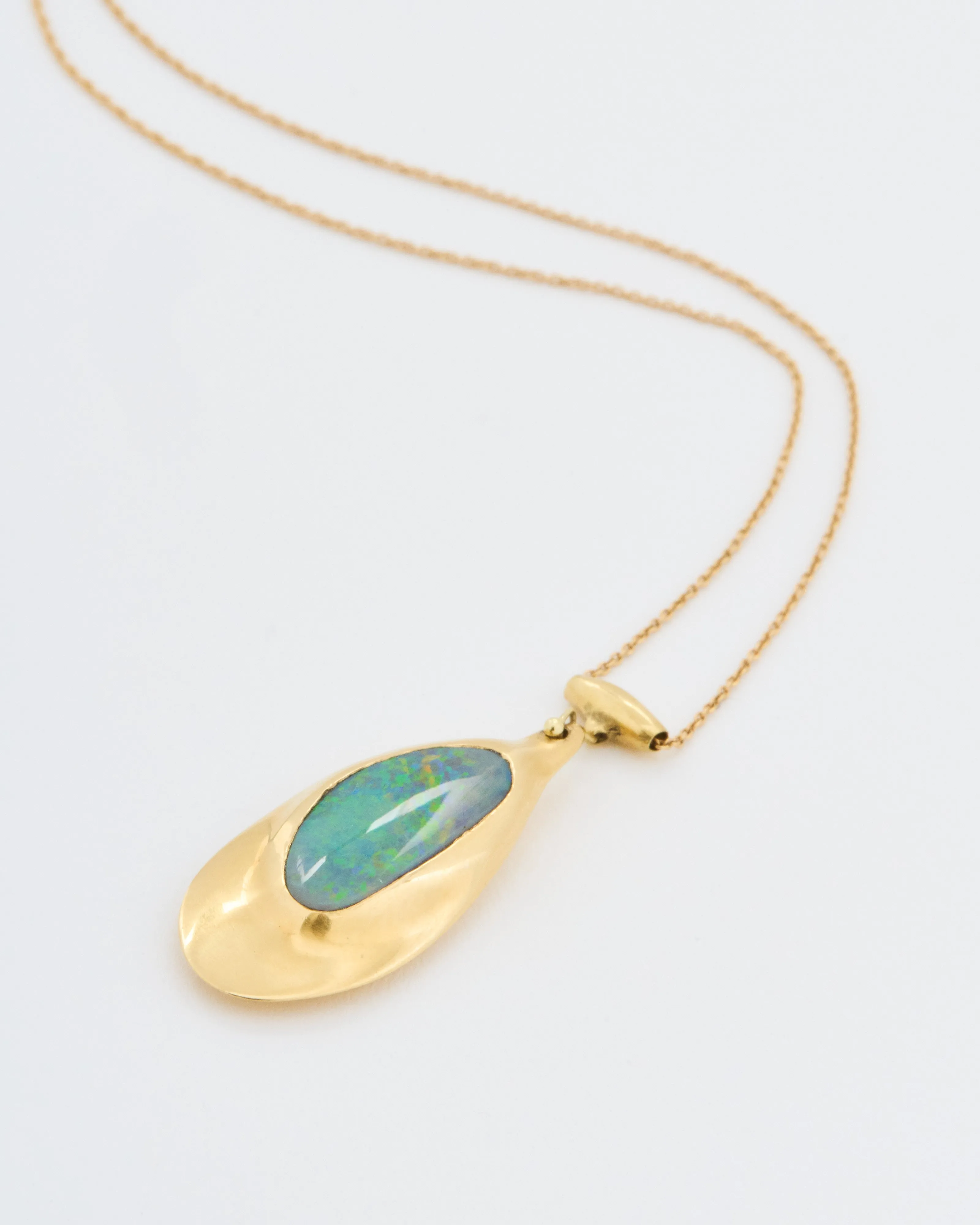 opal 18k holder bead pendant necklace