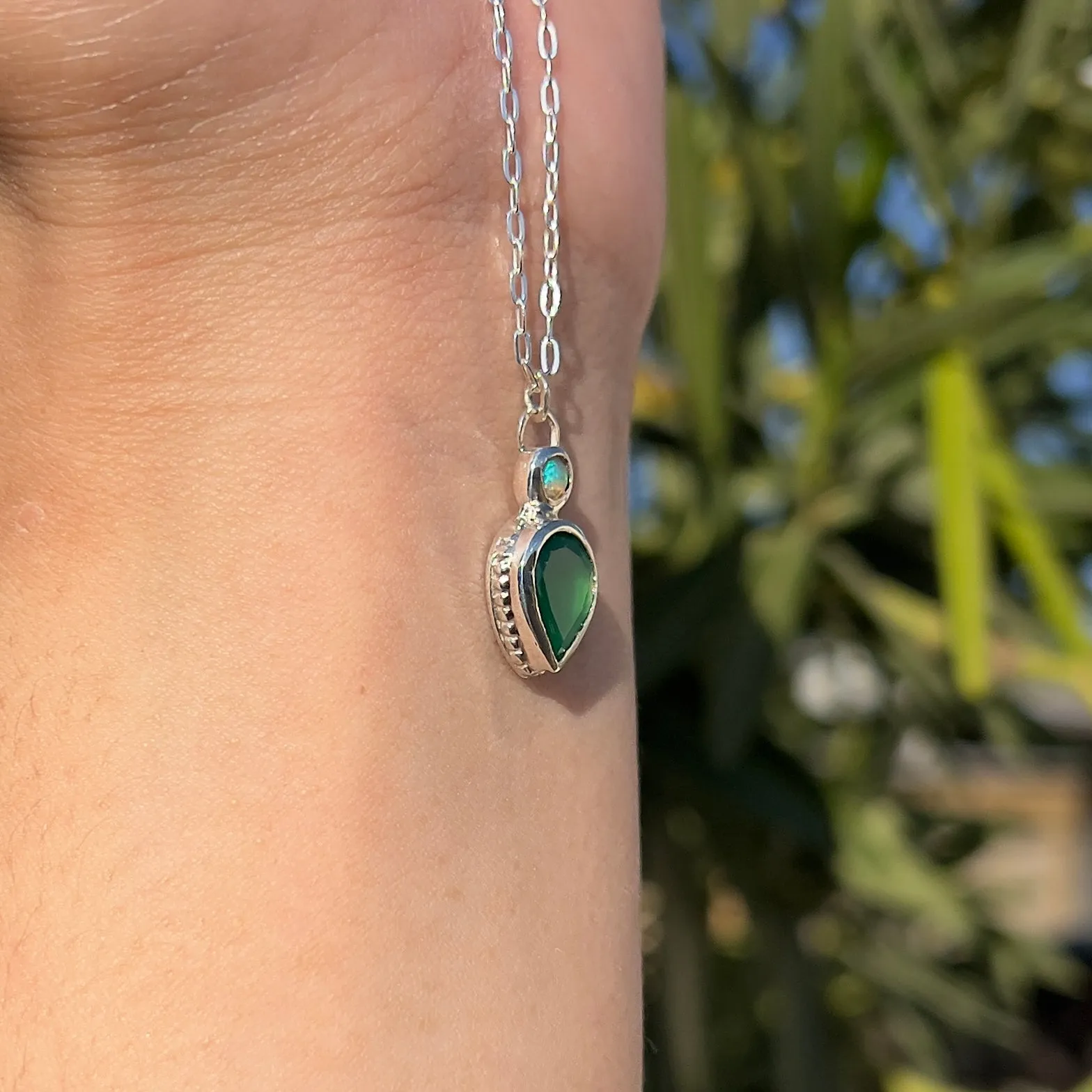 Opal & Green Onyx Pendant 𓆙