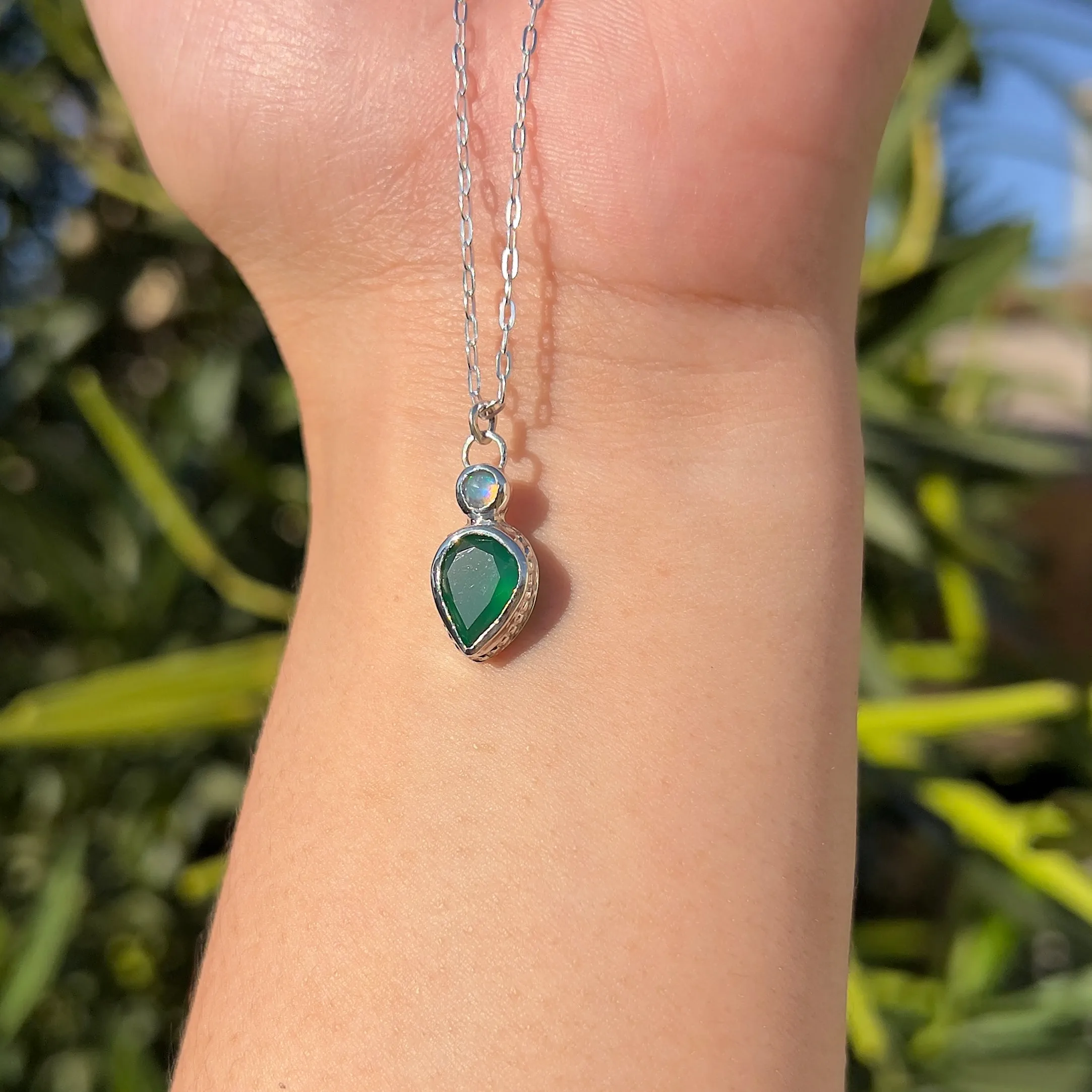 Opal & Green Onyx Pendant 𓆙