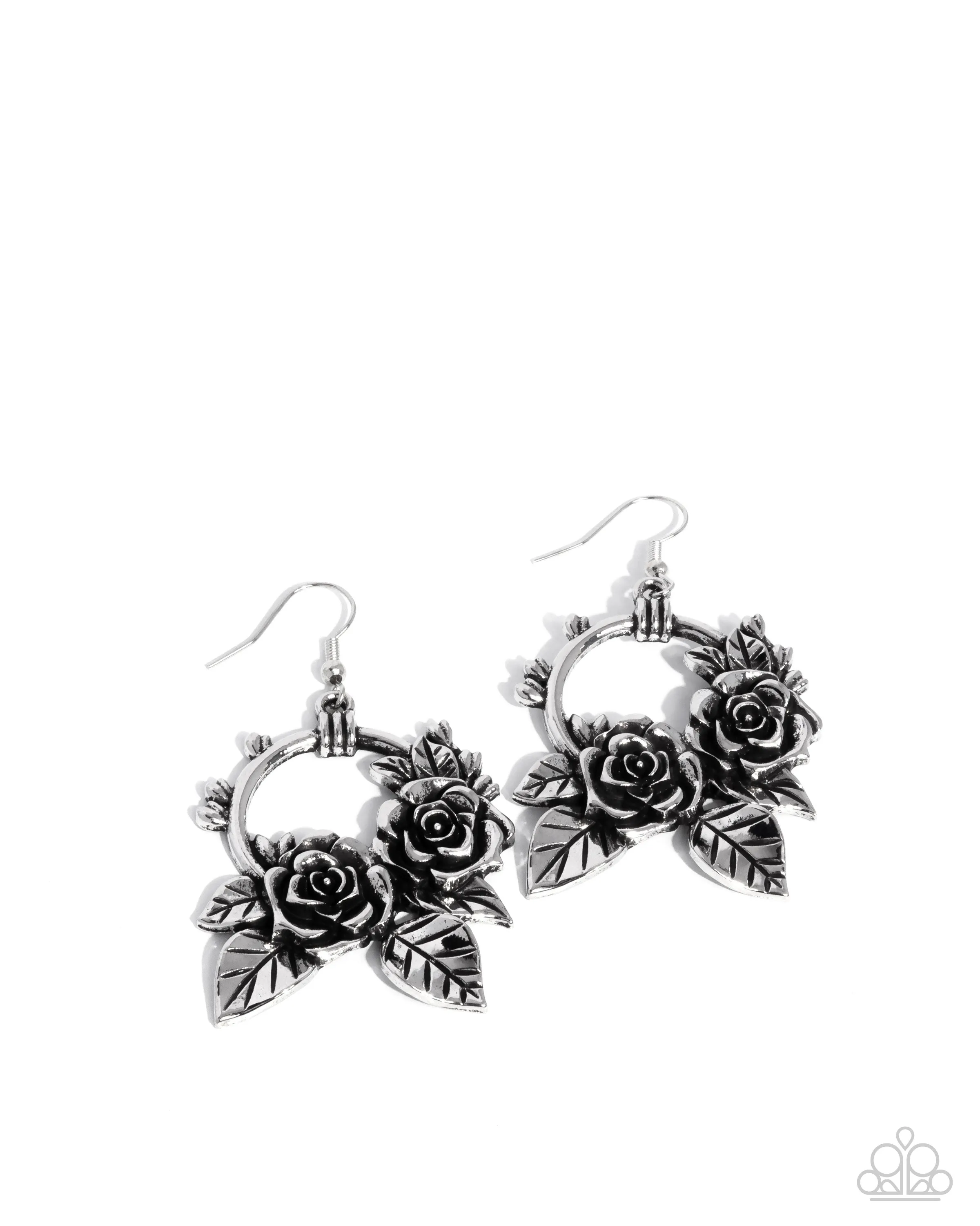 Paparazzi Wanderlust Wreath - Silver Earrings