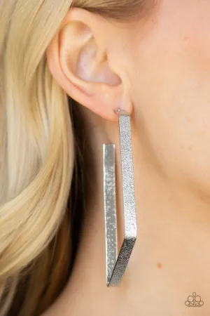 Paparazzi - Way Over The Edge - Silver Silver Earring