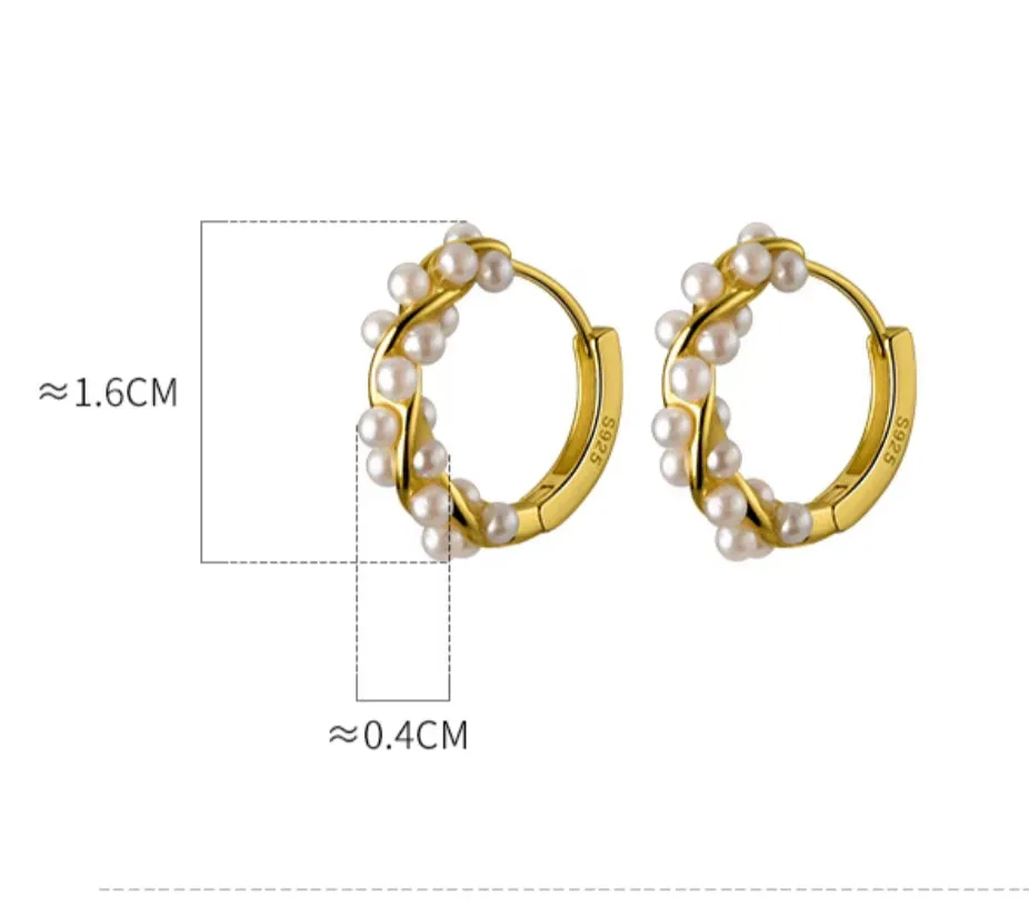 Pearl Wreath Huggies Earrings-SH078