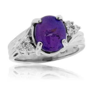 Purple Star Sapphire Cabochon Ring in White Gold