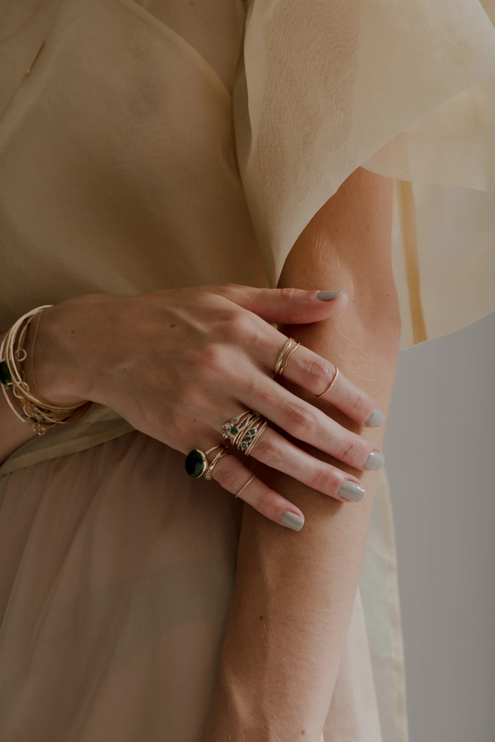 small emerald lily ring