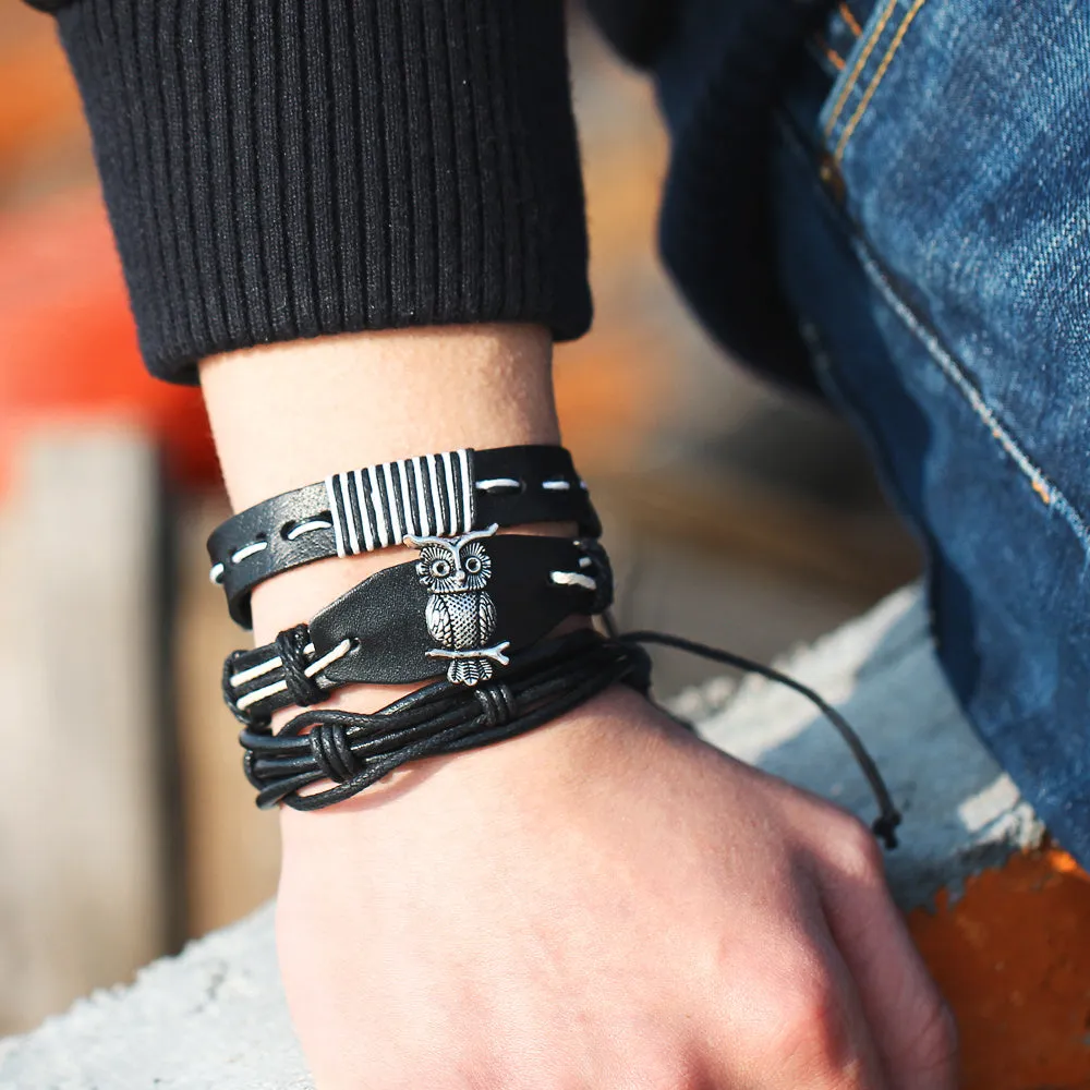 STAR BANGLE BRACELET