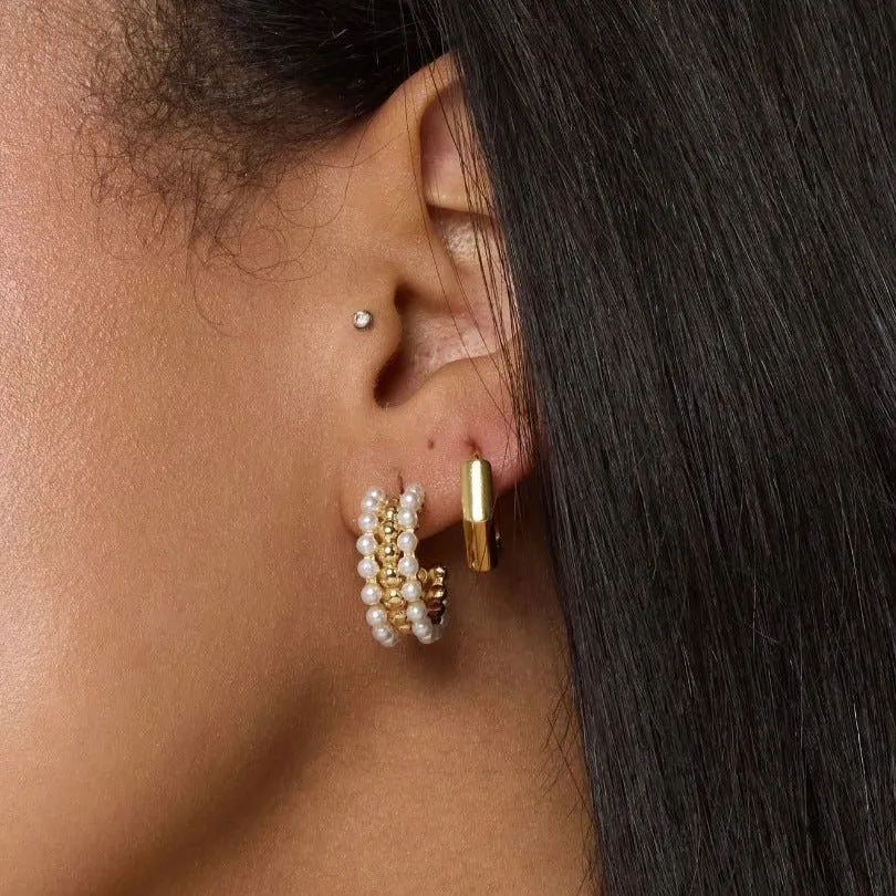 Theo Hoop Earrings in Gold