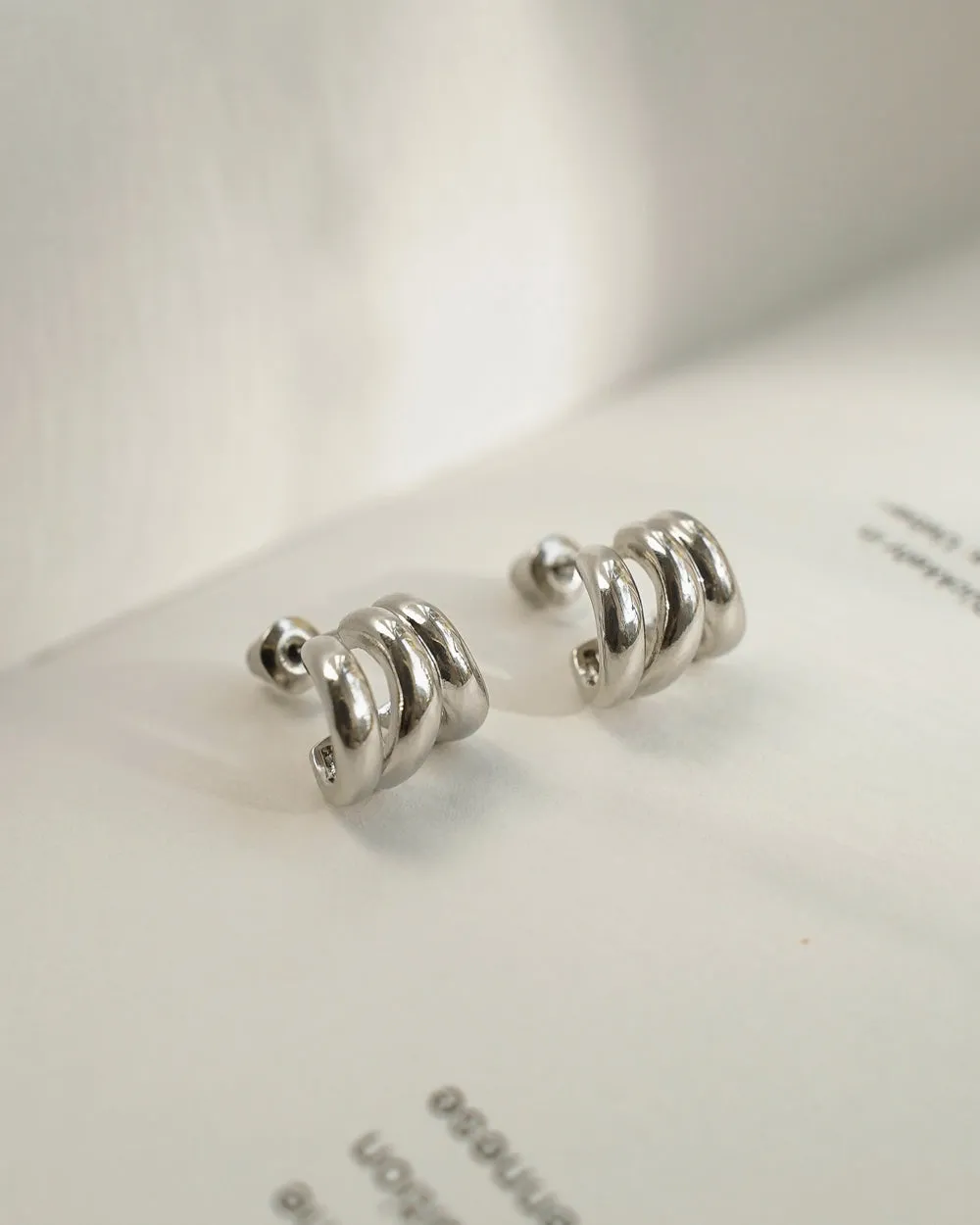 TREBLE Illusion Hoops in Silver