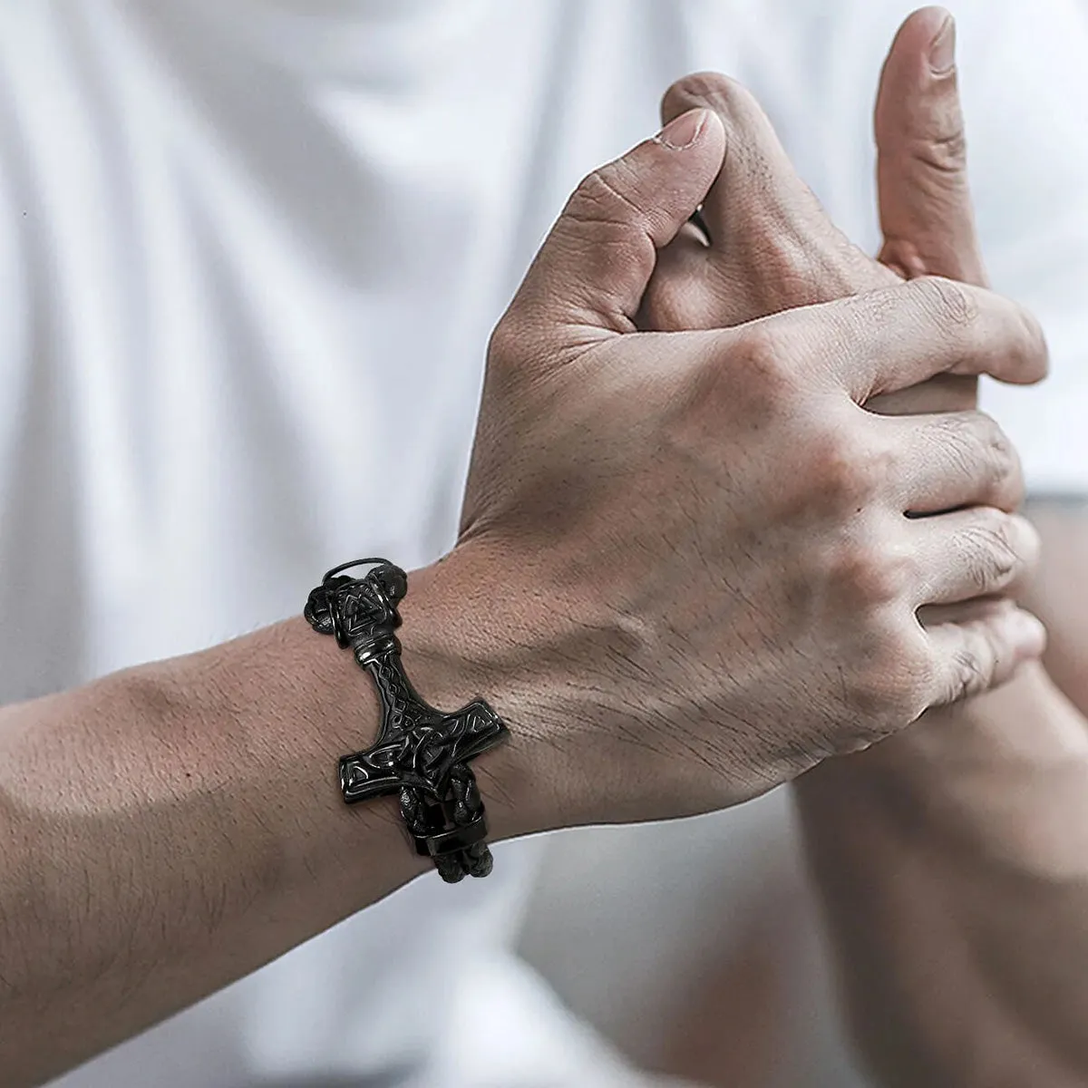 Viking - Chunky Thor's Hammer Bracelets for Men, Heavy Punk Rock Norse Viking Knot Bangle, Black Genuine Leather Wristband