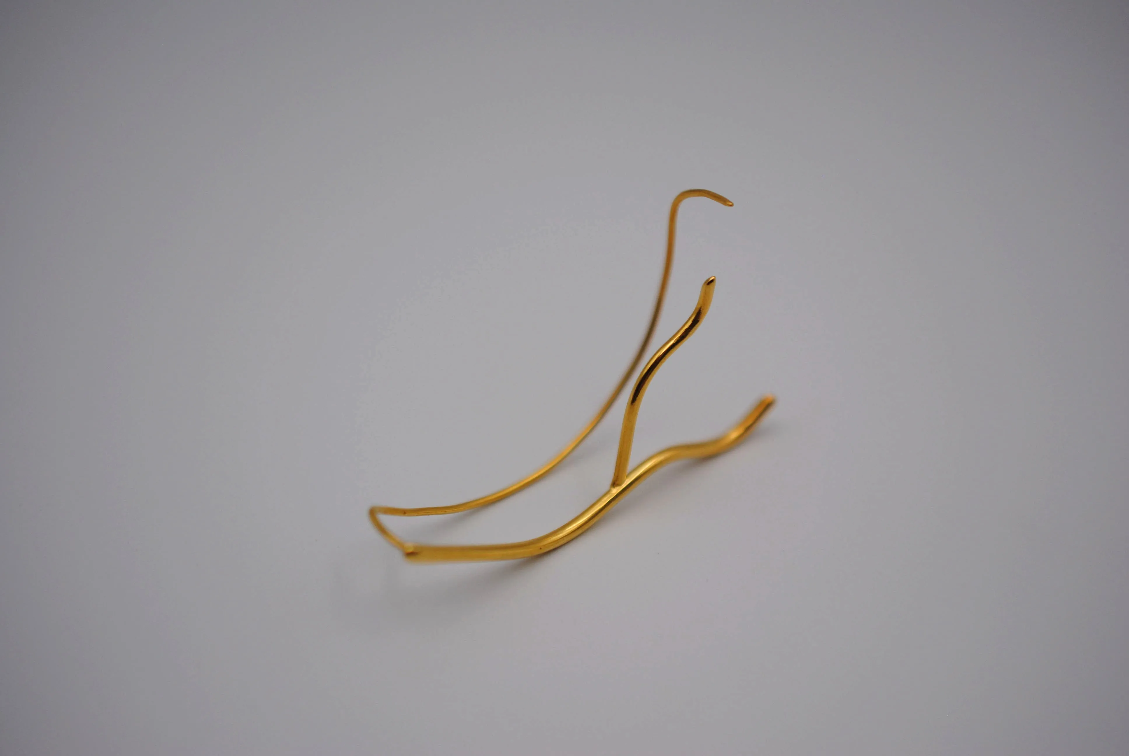 Vine Yellow Gold Roots Ear Climbers