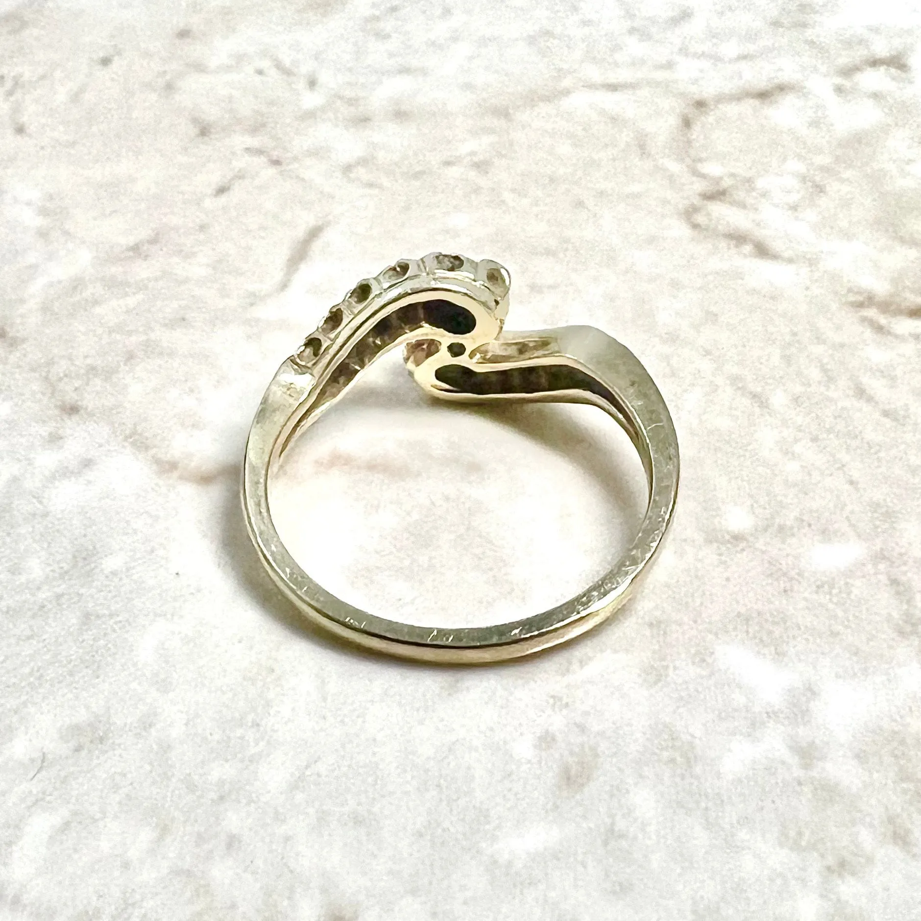 Vintage 14 Karat Yellow Gold Diamond & Natural Emerald Solitaire Ring