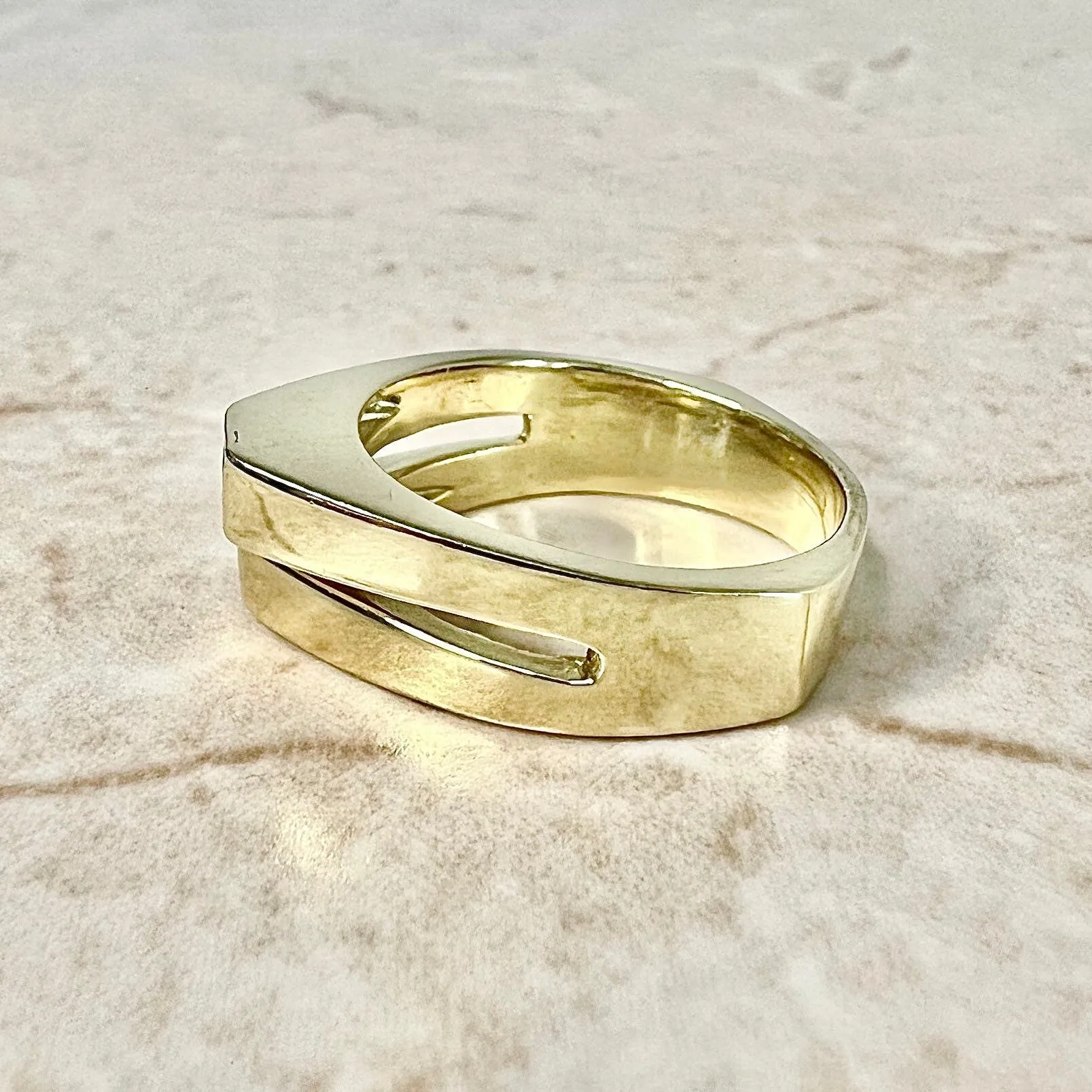 Vintage 18 Karat Yellow Gold Natural Emerald & Diamond Toi Et Moi Ring