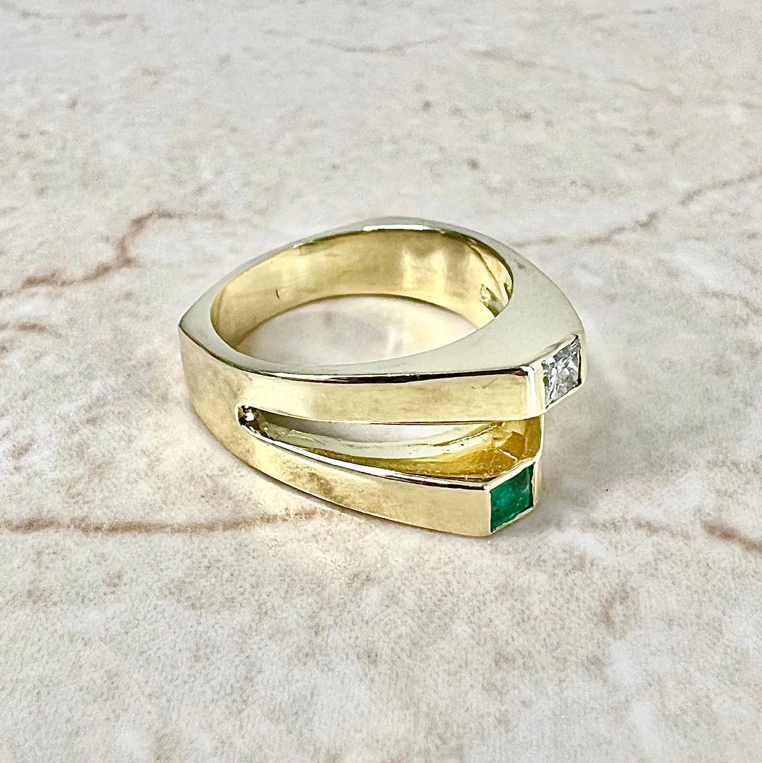 Vintage 18 Karat Yellow Gold Natural Emerald & Diamond Toi Et Moi Ring