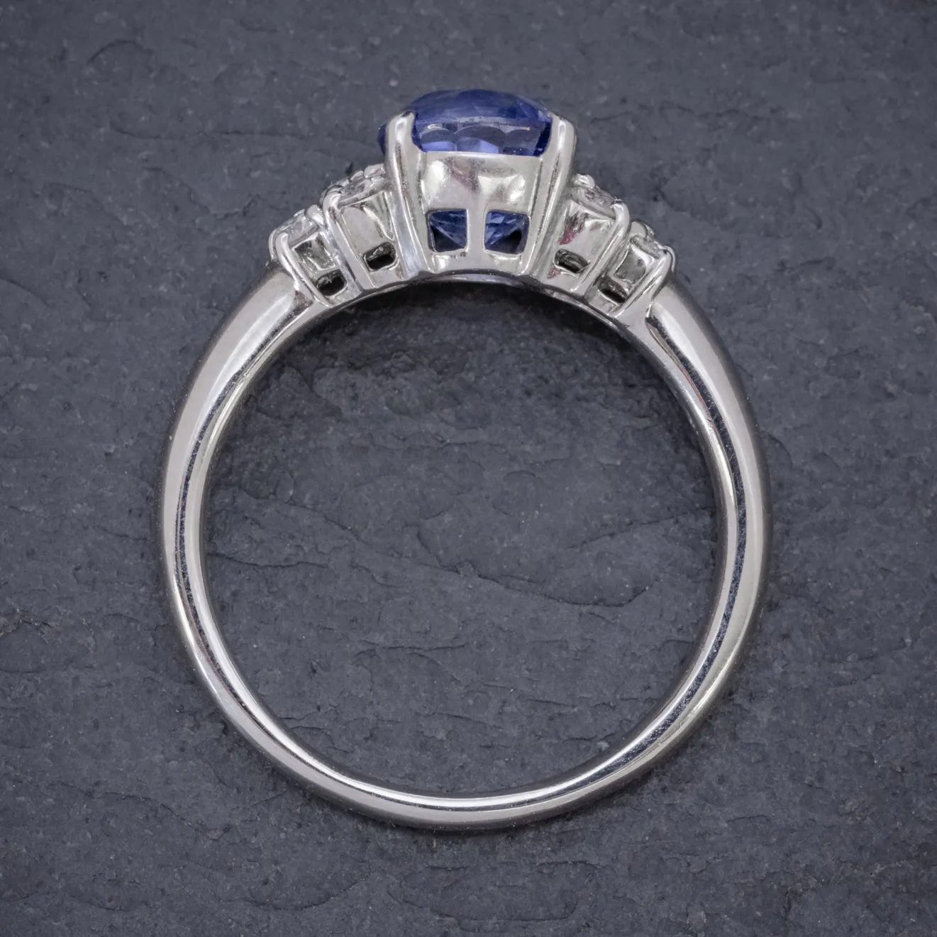 Vintage Ceylon Sapphire Diamond Engagement Ring Platinum 2.50Ct Sapphire