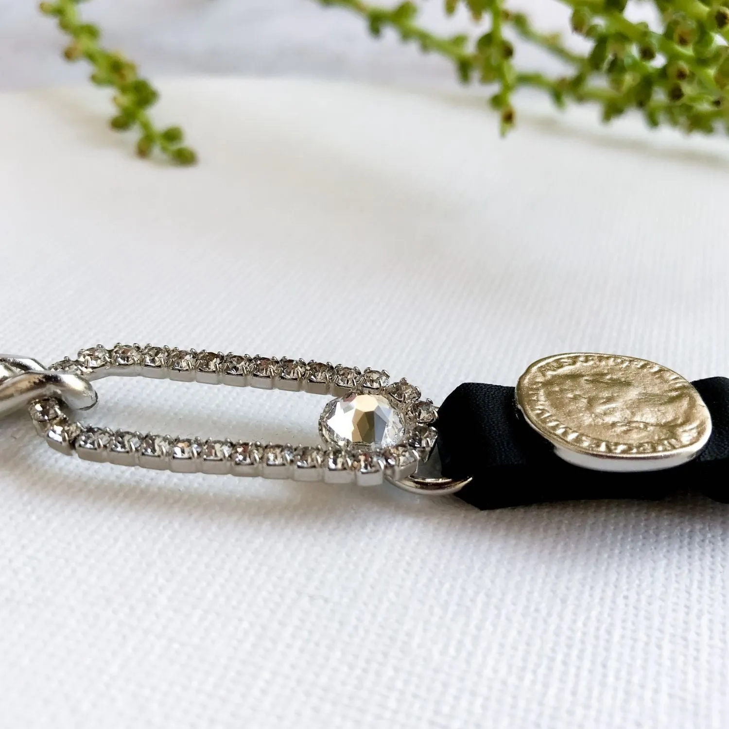 Vivian - Modern leather, metal and crystal bracelet