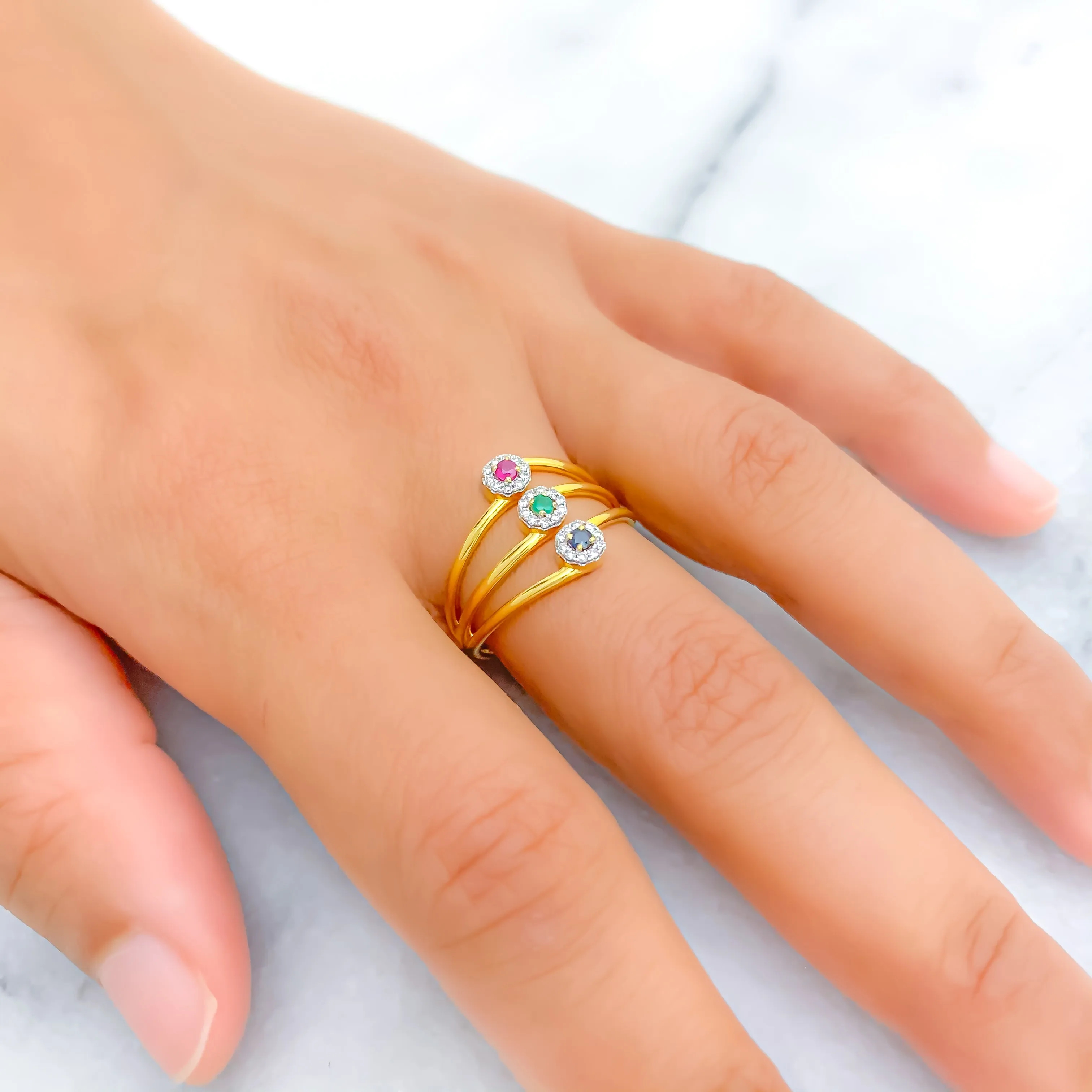 Vivid Blooming 18K Gold   Floral Trio Diamond Ring