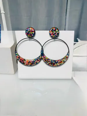 Waxing Moon Dot Earrings