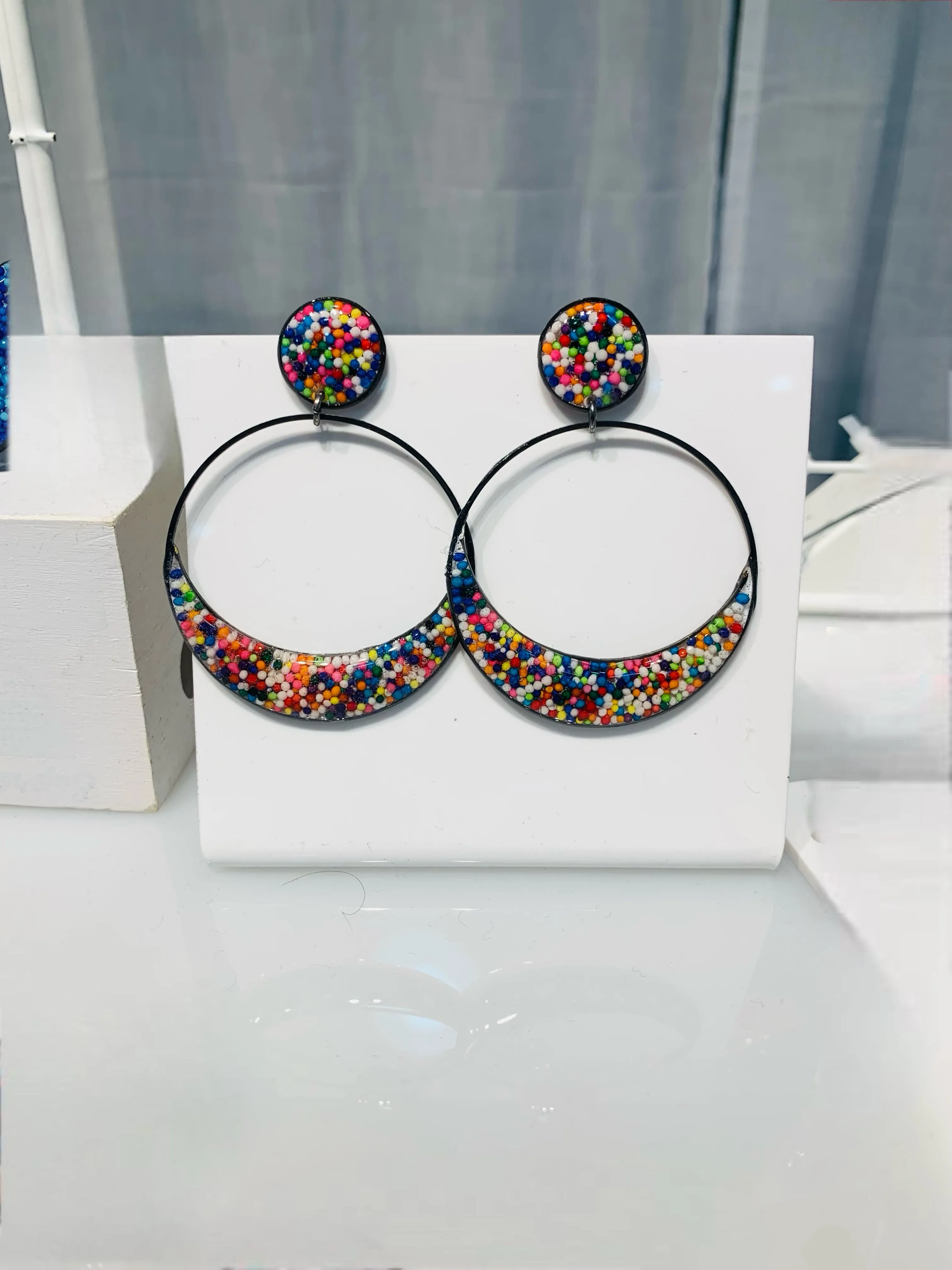 Waxing Moon Dot Earrings